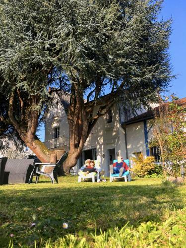 Bed & Breakfast Chambres D'h�tes La Maison Blanche