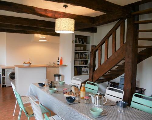 Maison De Caract�re Avec Vue Sur Le Chenal