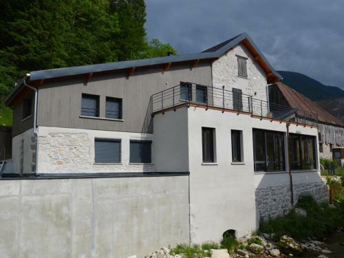 Hotel Le Moulin Des Chartreux - 1733