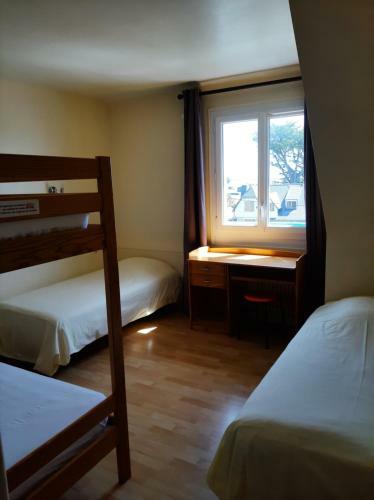 Hotel Home Des Pins Sarl