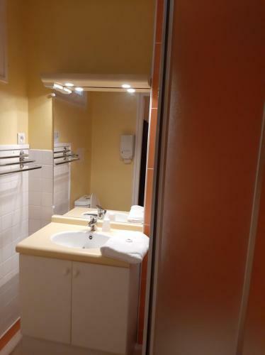 Hotel Home Des Pins Sarl