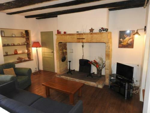 G�te Saint-pompont, 2 Pi�ces, 2 Personnes - Fr-1-616-26