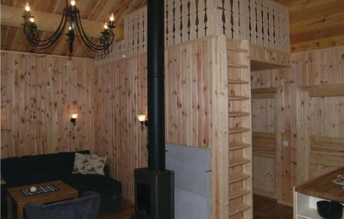 Holiday Home Ikornnes Hytte