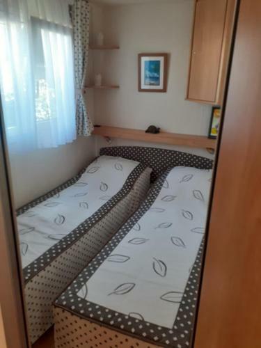Sweet Home De L'�le D'or