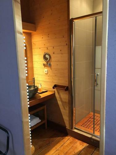Hostal Tilleuls Et Bambous