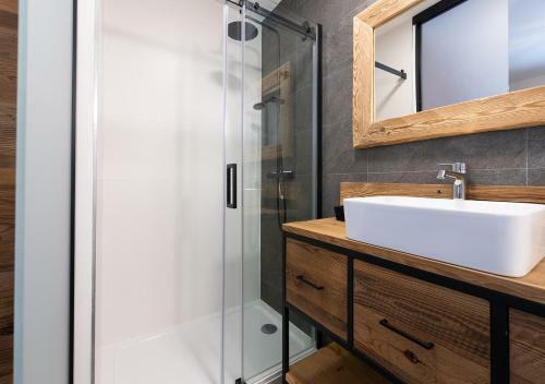 Chalets Choseaux L�zami