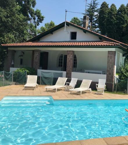 Villa Mendi Zola - Sare