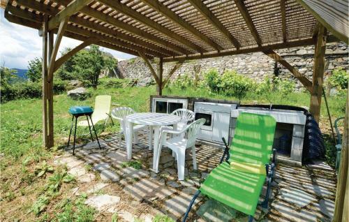 Two-bedroom Holiday Home In San Lorenzu