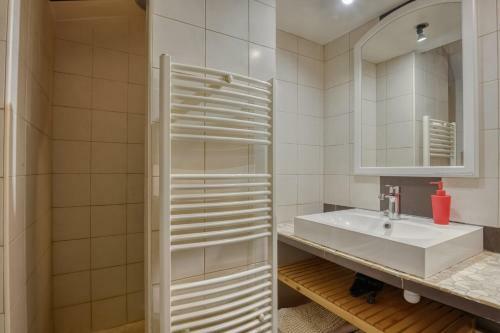 Charming Apartment Close To The Sea