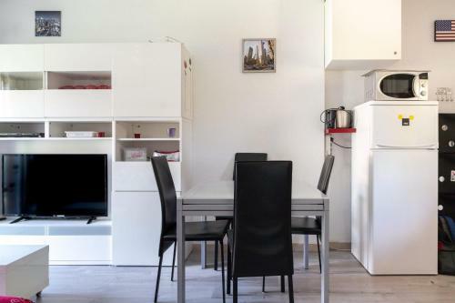 Charming Apartment Close To The Sea