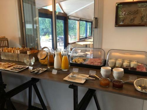 Hotel H�tel Le Mur Du Roy