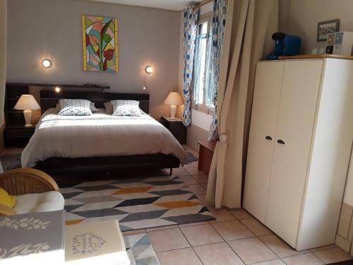 Hostal Chambres D'h�tes de L'ile Du Saule