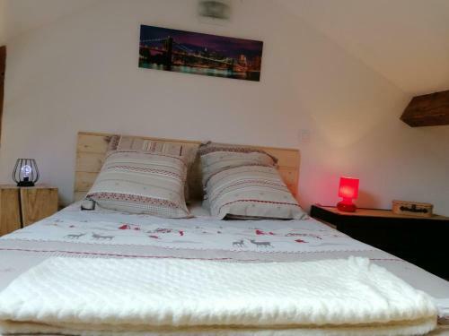 G�te Savignac-les-ormeaux, 3 Pi�ces, 4 Personnes - Fr-1-419-461