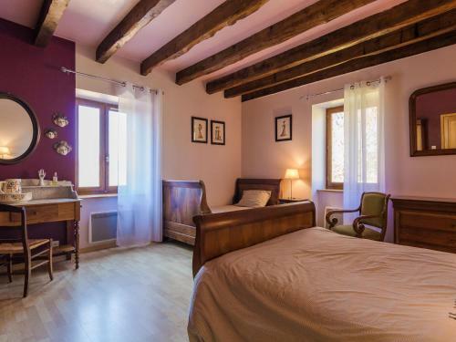 Chic Holiday Home In Segur-le-chateau With Swimming Pool
