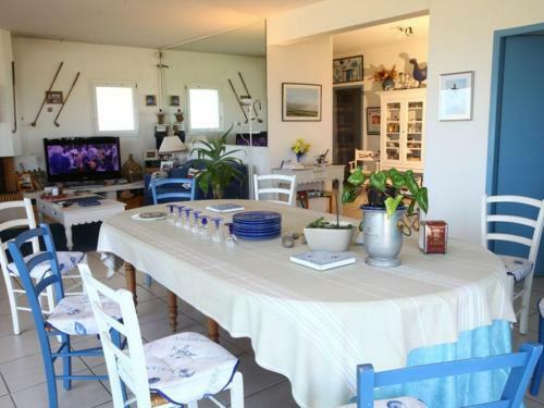 Maison Seignosse, 6 Pi�ces, 10 Personnes - Fr-1-413-123