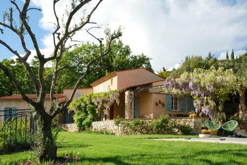 Seillans Villa Sleeps 6 Pool Wifi
