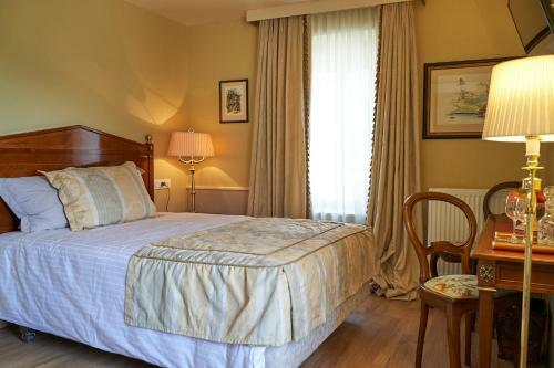 Hotel Les Contes De Bruyeres