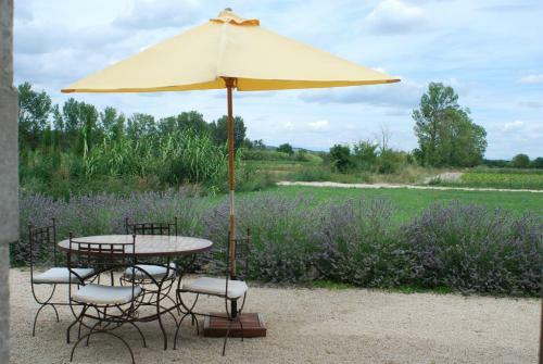 Maison de Charme Dans Domaine 17�me
