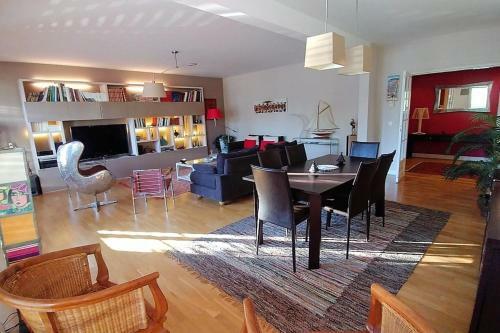 Beautiful Apartment Talence With Parking