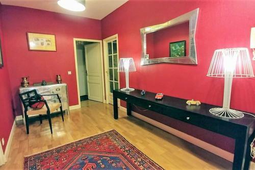 Beautiful Apartment Talence With Parking