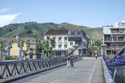 Hotel H�tel Les Deux Coteaux