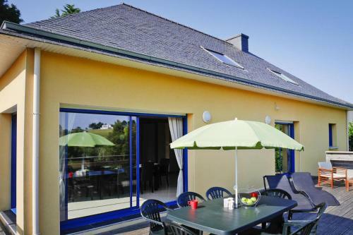 Holiday Home Telgruc-sur-mer - Bre06103a-f