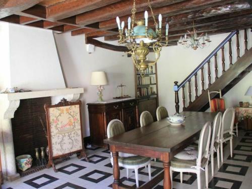G�te Tavers, 4 Pi�ces, 6 Personnes - Fr-1-590-106