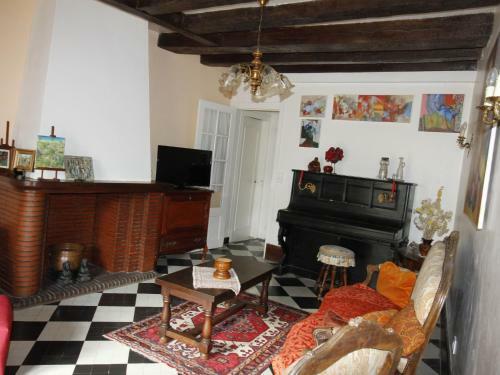 G�te Tavers, 4 Pi�ces, 6 Personnes - Fr-1-590-106