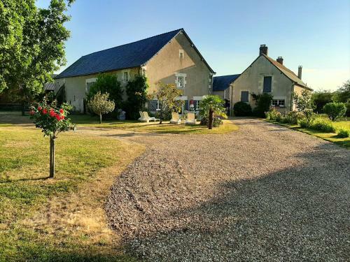 Apartamento Studio In Thilouze With Enclosed Garden And Wifi