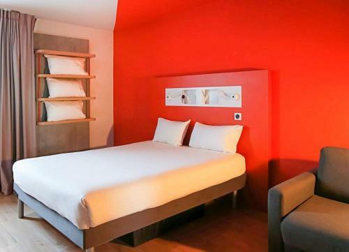Hotel Ibis Budget Beauvais Aeroport