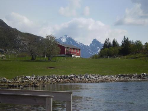 Esjeholmen Feriehus