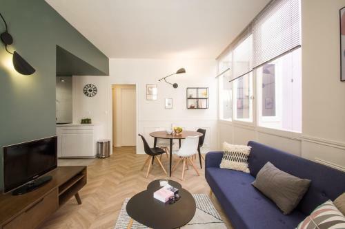 Apartamento L'opera By Cocoonr