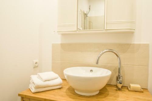 Apartamento Le Petit Carmes - Joli Studio de Caract�re