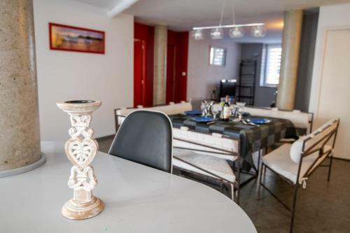Apartamento Appartement Design Style Loft Avec 3 Chambres Et Parking