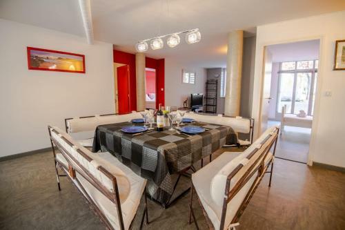 Apartamento Appartement Design Style Loft Avec 3 Chambres Et Parking