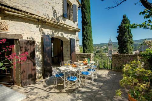 Vaison-la-romaine Villa Sleeps 9 Pool Wifi