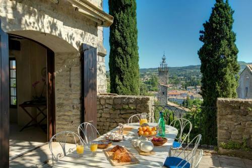 Vaison-la-romaine Villa Sleeps 9 Pool Wifi