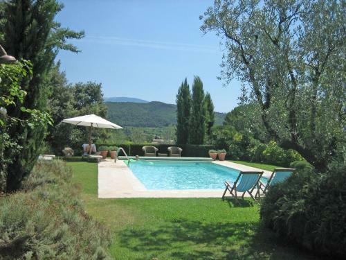 Luxurious Mansion With Swimming Pool In Vaison-la-romaine