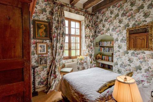 Varennes-sur-loire Villa Sleeps 6 Pool Wifi