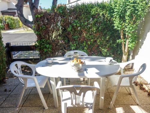 Holiday Home La Coralline