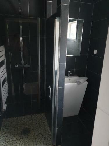 Apartamento Nice Independent Studio With Garden