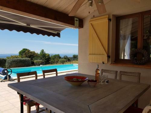 Villa With Private Heated Pool, Jacuzzi And Stunning Views, Near Minerve