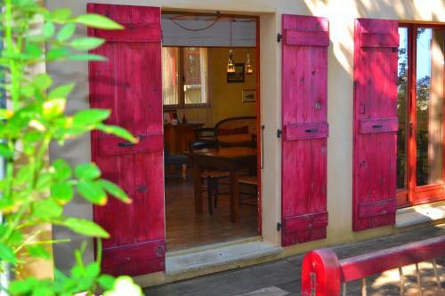 Hostal Maison De La Vigne