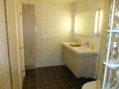 Bed & Breakfast L�vheim Gjestehus