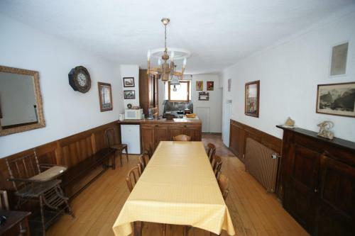 Chez Jean Pierre - Charming 17th Century House With 7 Bedrooms