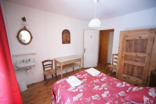 Chez Jean Pierre - Charming 17th Century House With 7 Bedrooms