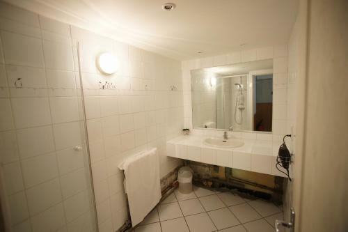 Chez Jean Pierre - Charming 17th Century House With 7 Bedrooms