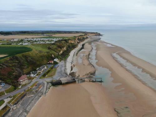 Manoir De L?ormel Omaha Beach