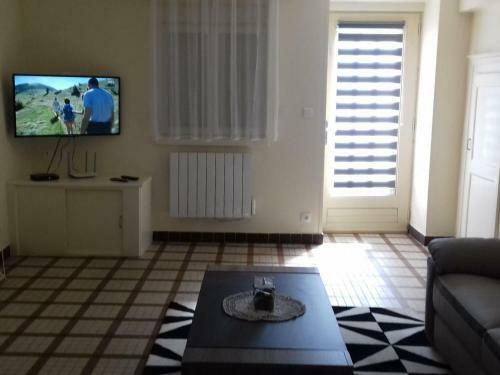 G�te Vineuil, 4 Pi�ces, 6 Personnes - Fr-1-491-99