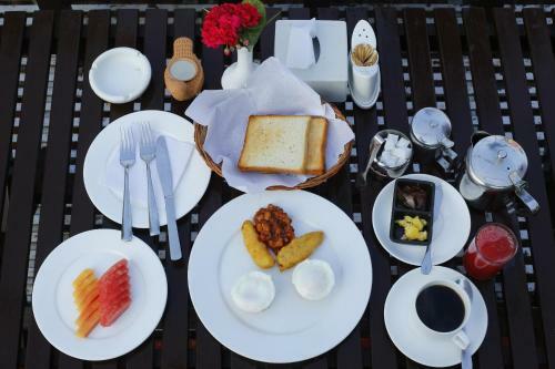 Shangri-la Boutique Hotel